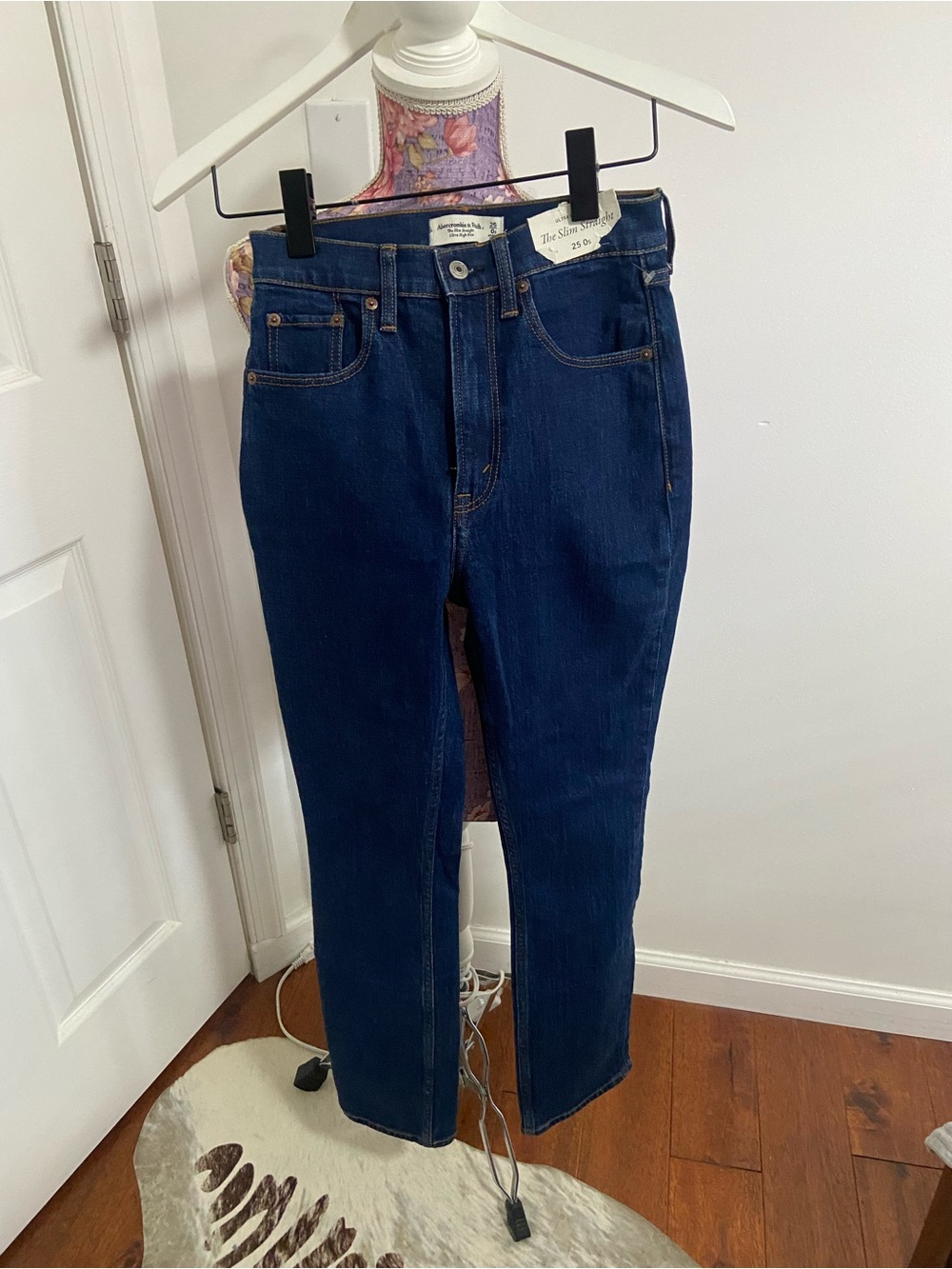 Abercrombie slim straight ultra high rise jeans 25 0 Short NWT